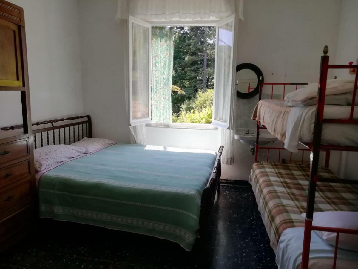 Albergo Delfino San Pietro d'Olba Luaran gambar